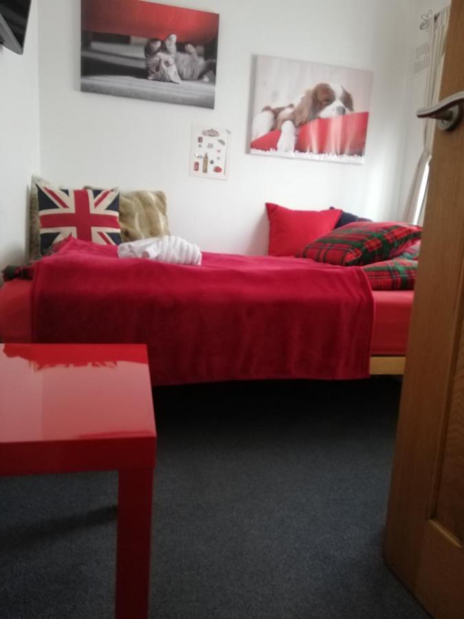 Nice Rooms In Queen House Clay Cross Zewnętrze zdjęcie